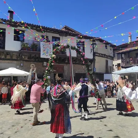 אורחן Boutique Casa Palacio San Martín del Castañar