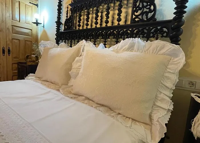 Boutique Casa Palacio بيت ريفي San Martín del Castañar